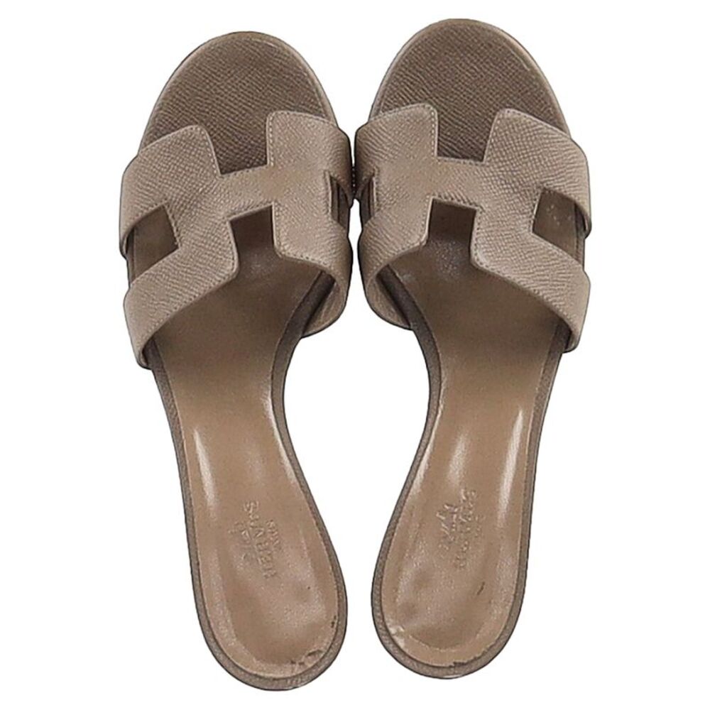 Hermès Oasis Sandals in Brown Leather - Picture 3 of 7